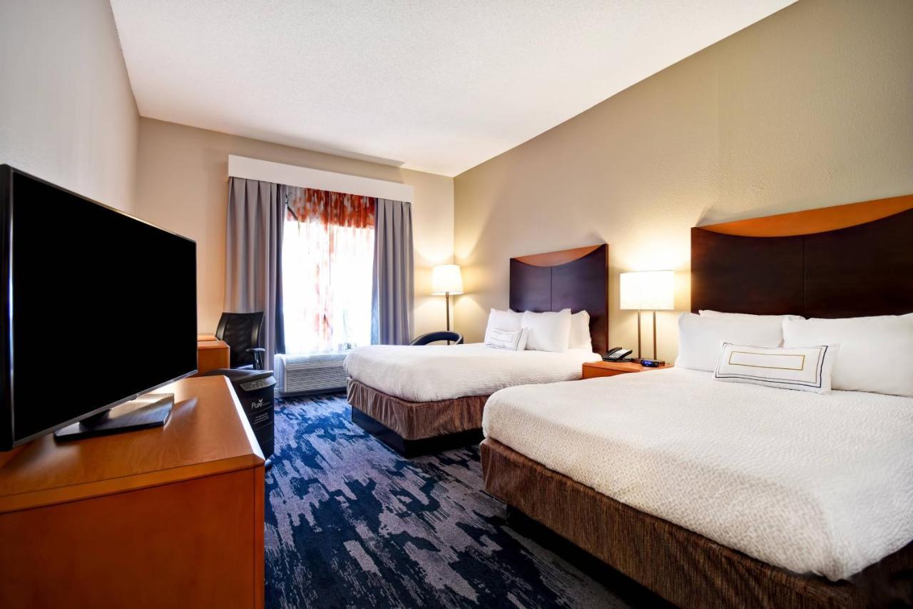 Fairfield Inn & Suites By Marriott Atlanta Kennesaw Exterior photo