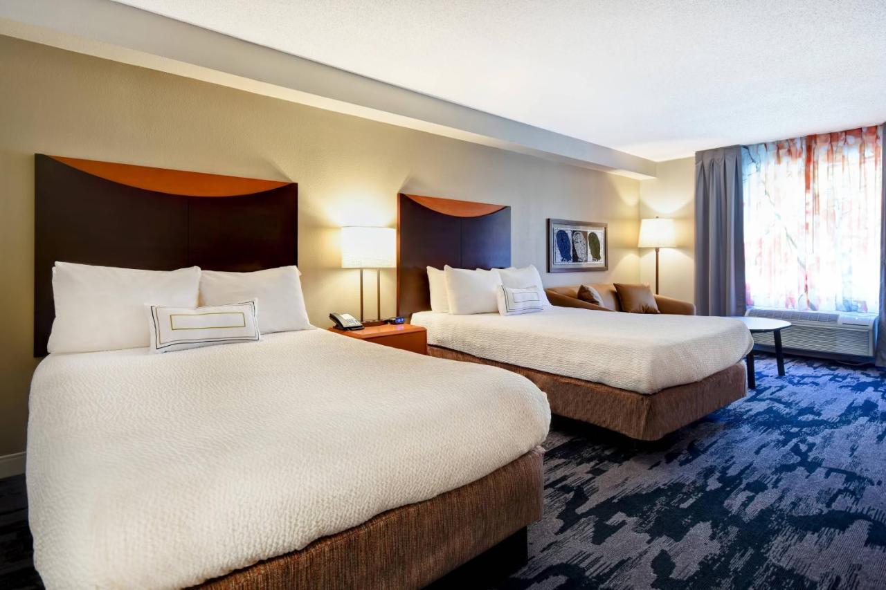 Fairfield Inn & Suites By Marriott Atlanta Kennesaw Exterior photo