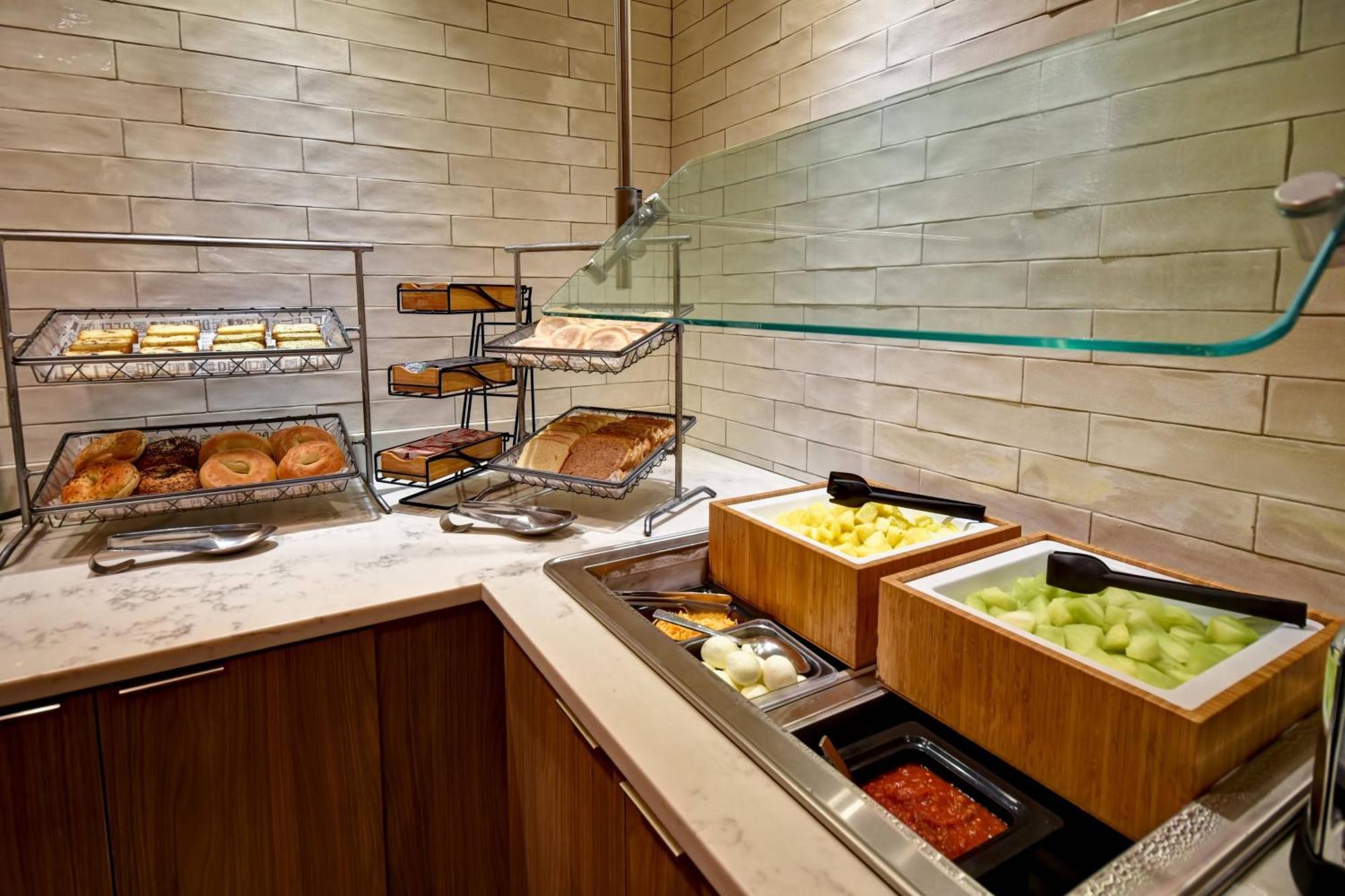 Fairfield Inn & Suites By Marriott Atlanta Kennesaw Exterior photo