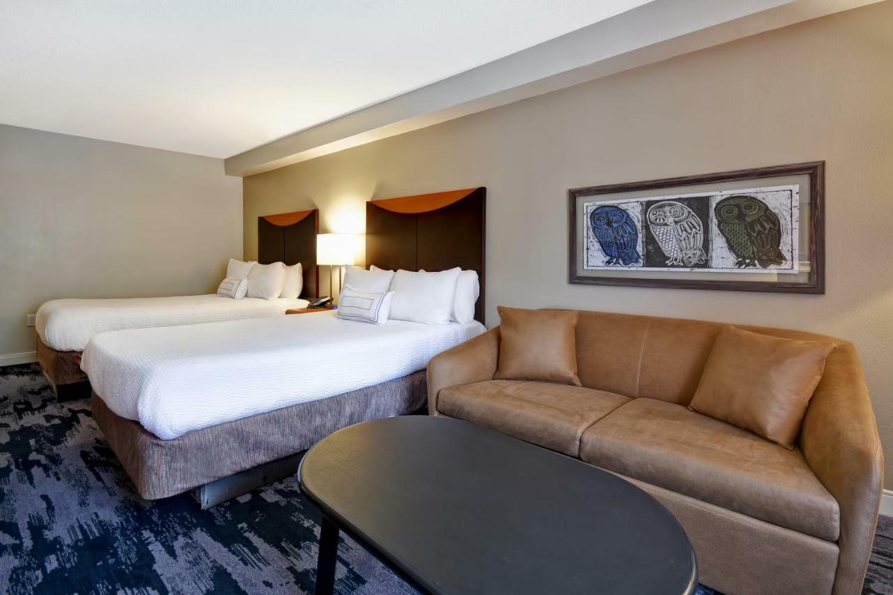 Fairfield Inn & Suites By Marriott Atlanta Kennesaw Exterior photo